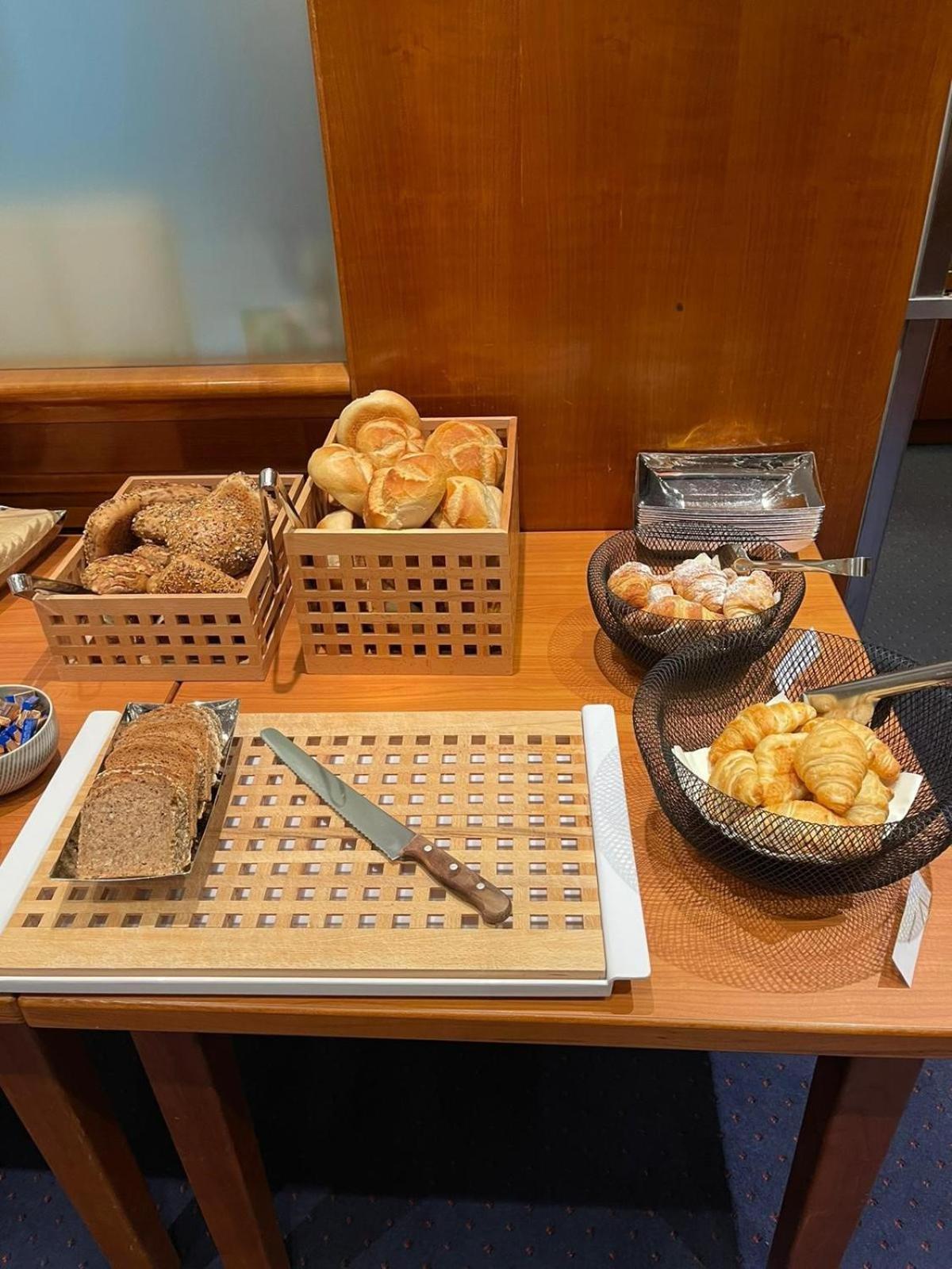 פפפנהופן אן דר אילם Hotel Moosburger Hof מראה חיצוני תמונה